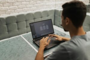 Seedance 2.0完全攻略!1本4円で商品動画を量産する全手順【2026年版】